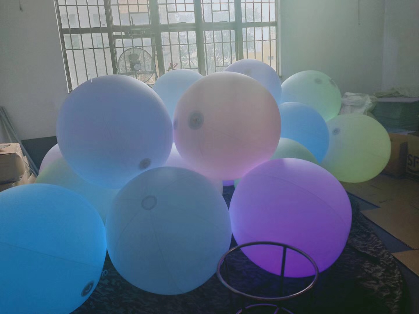 LED opblaasbare kleurrijke aan - Led Balloon Light recensie en prijs